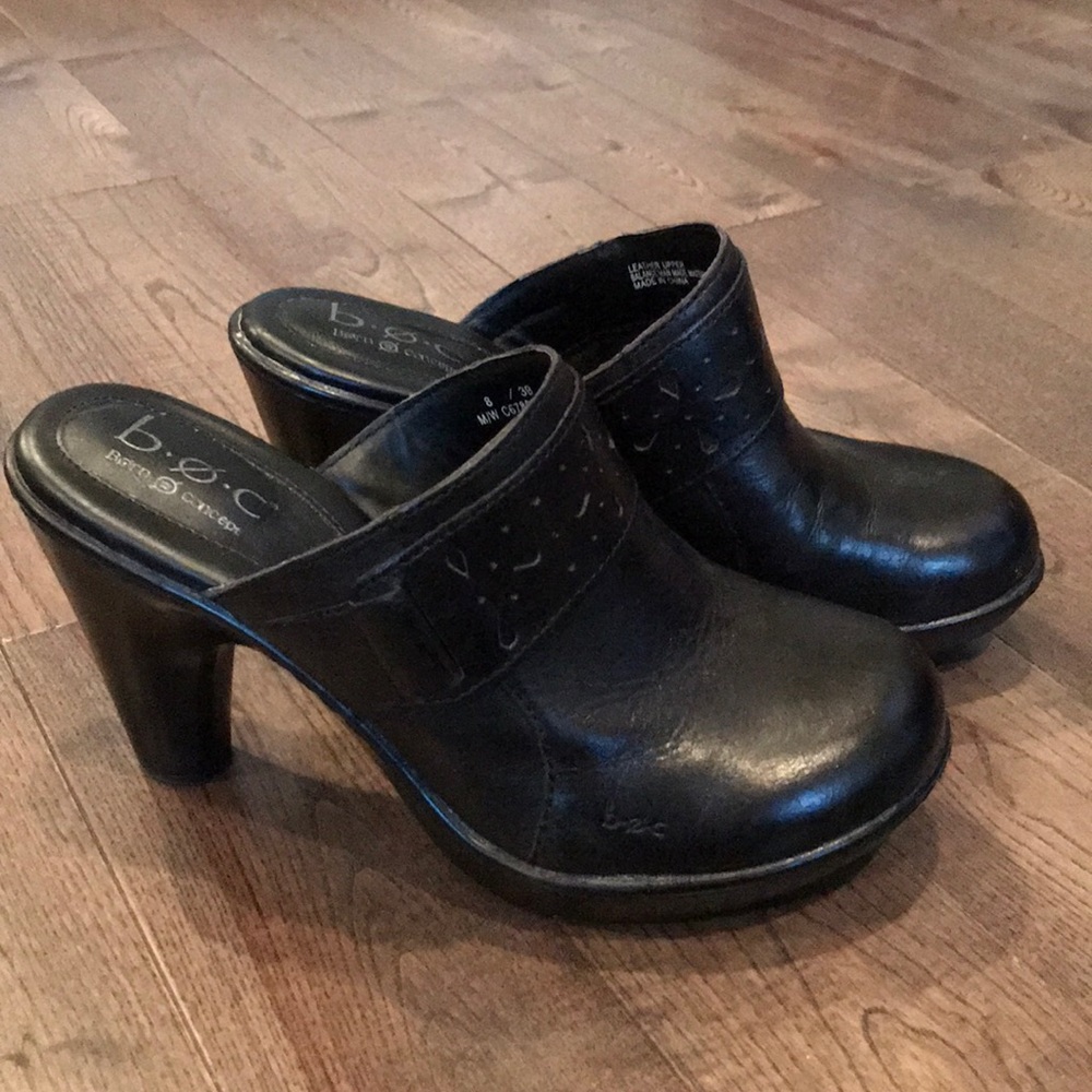 Black BOC Clogs